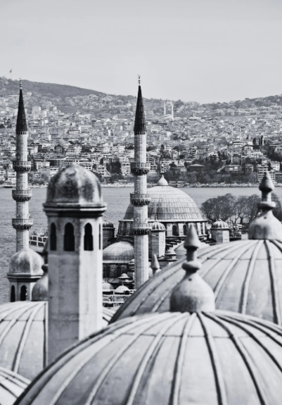 Black & White Istanbul Photography Set – 19 Minimalist City Posters | Digital Wall Art Prints A3 A4 A5